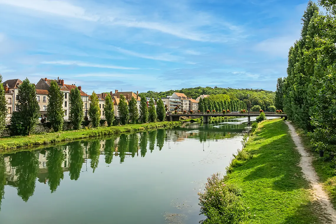 Constructeur en Seine-et-Marne (77) - Bords de Seine à Melun